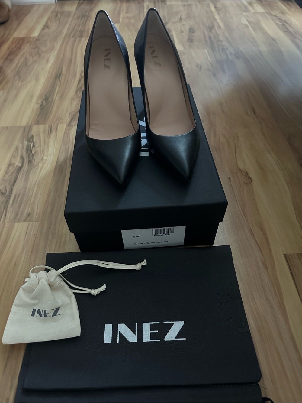 Inez Alta Heels in Black Nappa size 6.5